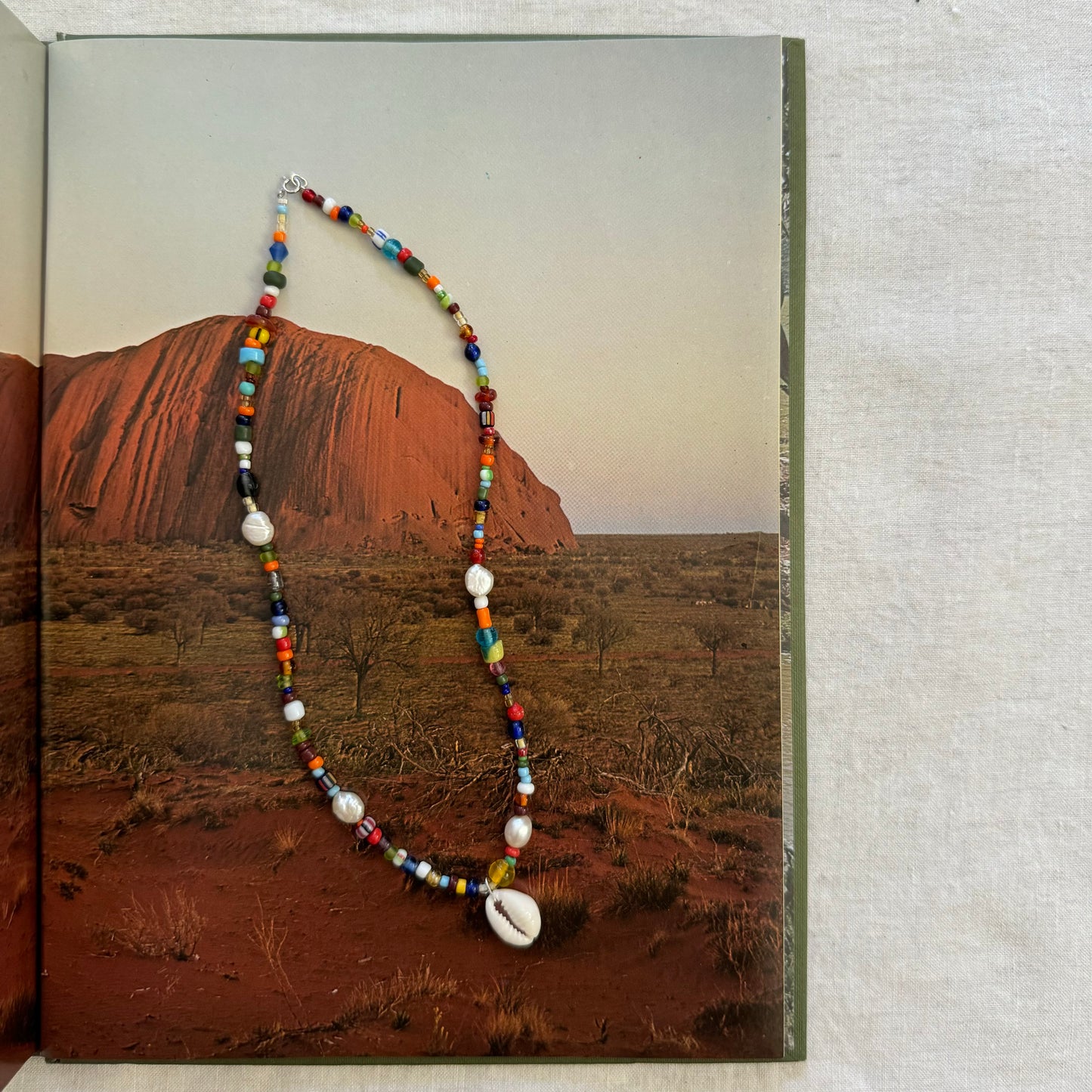 Beaded necklace - cowrie