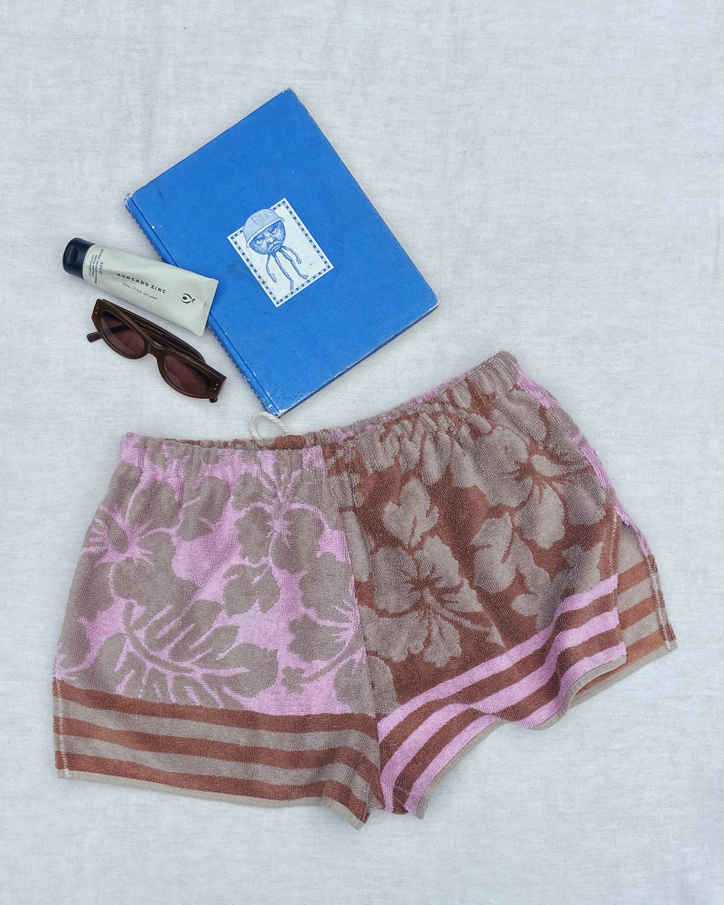 Towelling Shorts - hibiscus